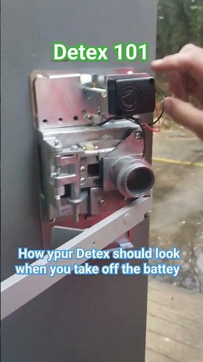 Locksmith Demonstrates : A Detex properly mounted. #tutorial #detex #install