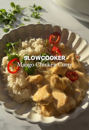 Delicious Slowcooker Thai Mango Chicken Curry Recipe