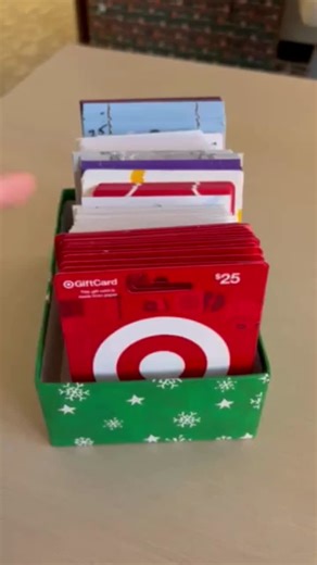 #teamodhs #holidaygifts #happyholidays | Oregon Department of Human Services