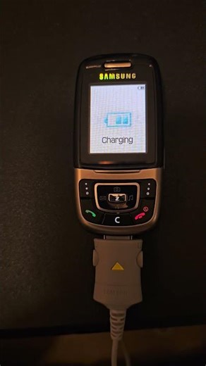 Samsung SGH-E630C (2004) Charging #shorts #samsung #sgh
