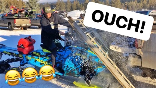 Snowmobile Loading Fail — Easy Job Turns Into Chaos