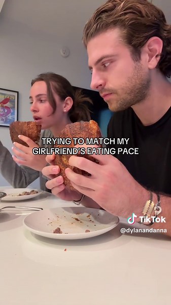 empMatched Eating Pace with My Girlfriend