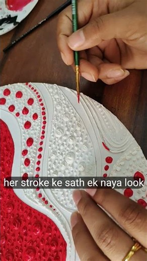 ❤️🤍 Red & White Textured Abstract Art on Round Canvas 😍 #youtube #shorts
