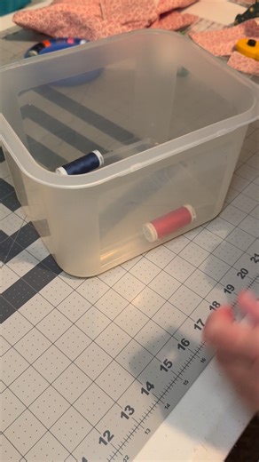 Fill my thread bin with me懶 #fyp #fabric #quilting #modernquilting #quiltstore | Threads of Grace | Facebook