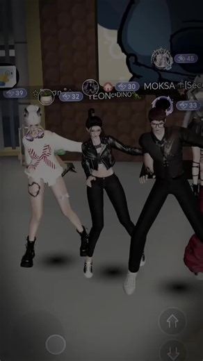 pusing cari solusi #weelifeindonesia #weelife_security #weelife #frog #cosplay