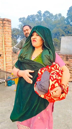 sone ki tagdi #bollywood #song #hindisong #trending #comedy #indiansong #dancerlife #funny #love