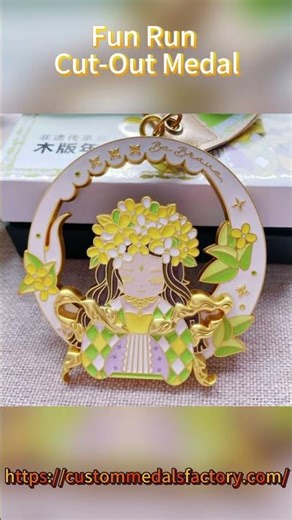 Custom Fun Run Medals | Hinged, Shaker & Spinner Race Awards