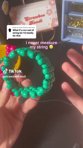 Replying to @C1r0-C0r0 i just wing it and hope for the best #kandi #kandicuff #kandikid #plur #scene #rawr