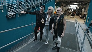 Behind the Stadium Tour - Episode 2 - Miami & Orlando Wrapping up the first week of The Stadium Tour with shows in Miami and Orlando, Florida! Through the heat and through the rain, we keep on rockin'... 😎 #TheStadiumTour #DefLeppard | Def Leppard