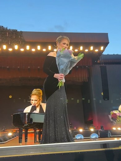 Adele Receives Heartwarming Bouquet from Fan in Hyde Park