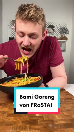 Werbung: Veganes Bami Goreng von @frosta_de - einfach zubereitet und mega lecker!😍 #FRoSTAVEGANUARY #bamigoreng #vegan