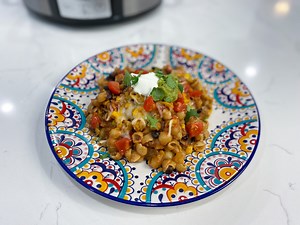 Slow Cooker Mexican Pasta