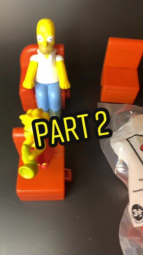 Simpsons Couch Set Part 2 Opening - Bart and Lisa Revealed