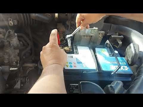 How to change the car battery. Nissan Qashqai. Any car, easy straight forward. UK