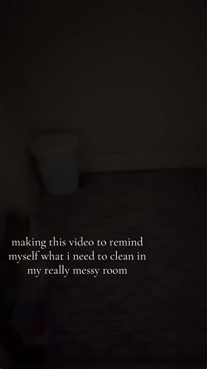 this is tragic #messyroom | really messy room