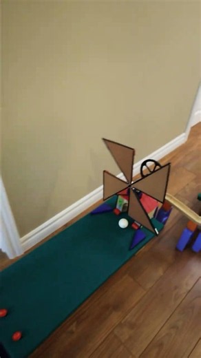 Automatic Mini Golf Hole ⛳