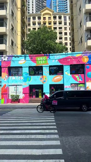 Experience the Beauty of BGC in Daylight | Real Estate PH