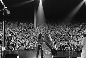 Bob Seger Turn The Page Featuring Jason Aldean