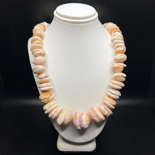 Puka Shell Necklace Large Size Pukas Distinctive Rare Spiral Patterned Colors Hawaiian Vintage 70s - Etsy