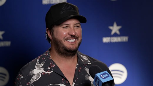 E! News caught up with Luke Bryan at CMA Fest 2024’s Spotify House where he reacts to Meghan Trainor throwing her name in the ring to replace Katy Perry on ‘American Idol!’ | E! News