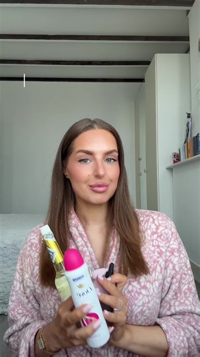 Elevate Your Scent: Feminine Fragrance Routine 🌸✨