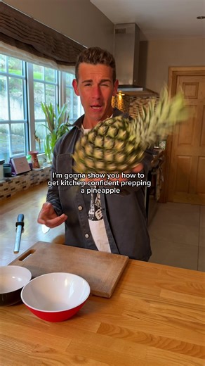 How to Easily Prepare Fresh Pineapple at Home