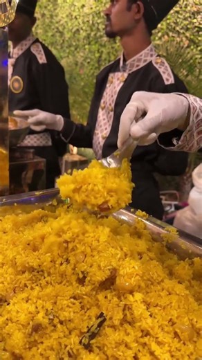 In India food , is an emotion, a culture.let's celebrate it.#food #foodie #streetfood #biryani #cars