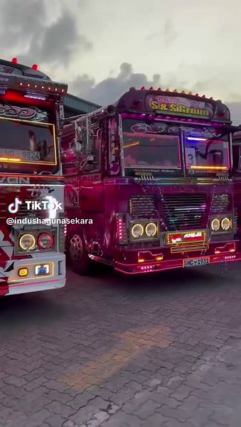 Sri Lankan Bus Adventures and Luxury Editions