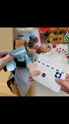 Organizing with Phomemo Label Maker M110 #phomemo #labelmaker #asmr