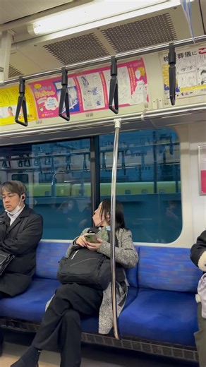 車掌さんが急に「珍しい景色なのでぜひご覧ください」って言うから外を見てみたらとんでもないことになってた件これはさすがに貴重すぎるでしょ！！！