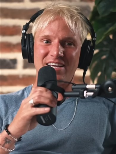 Reliving Amazing Moments: A Podcast of Beautiful Memories