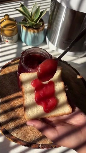 Homemade Fruit Jam in a KENT Atta & Bread Maker