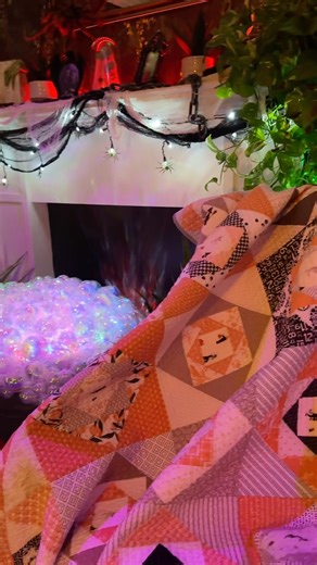 One of My Favorite Halloween Quilts! 🎃 Economy Block + Belle & Boo Fabric
