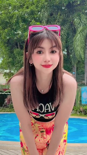 Kiber's Up Side Down Dance Challenge #JingkyMoves