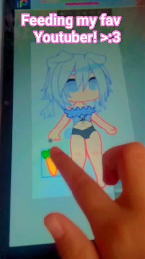 feeding my fav YouTuber:)