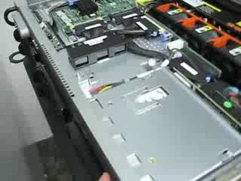 Inside a Dell PowerEdge 2950