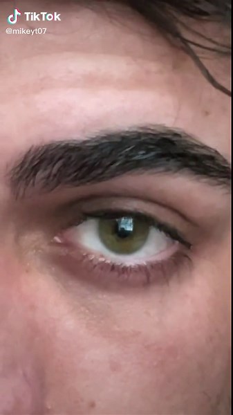 Angry Eyes: How to Achieve the Perfect Angry Eyebrows