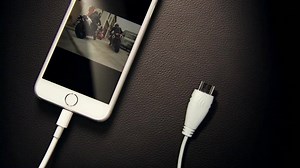 Not only does the infotainment screen let you play music, help you park and give you directions, it allows you to stream things like films when you come to a standstill. | Honda UK