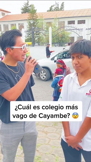 Preguntas incómodas sobre colegios en Cayambe