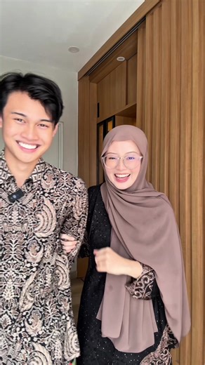Rekomendasi Batik untuk Kondangan yang Stylish