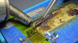 We were brought this iPhone Xs Max that was stuck in an infinite Apple logo bootloop. The customers data wasn't super important in this case but we solved it without having to factory reset or erase any data! This is a really common issue we see with iPhone, X, Xr, Xs and Xs max onwards. A little bit of micro soldering knowledge is required but we would consider this a good starting point for anyone who would want to start microsoldering repair. | IDoctor iPhone & Android Repairs