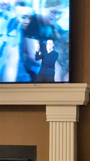 So awesome the TV show, The Pitt has a episode with a Sign Language interpreter! all shows should have that! | Shauna Park