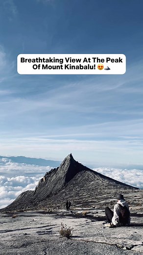 Breathtaking View at the Peak of Mount Kinabalu!