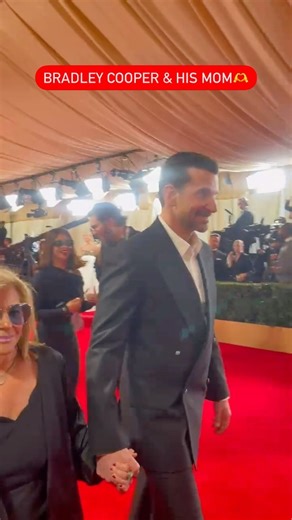 13K views · 2.5K reactions | Bring your mom to the #Oscars night  Tune into the #Oscars now on @abcnetwork | E! Entertainment | Facebook