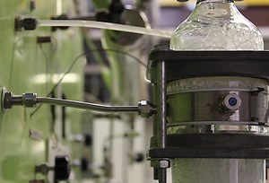 Distillation Column Operation and Effects of Reflux Ratio