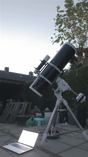 U R B A N《》A S T R O N O M E R on Instagram: "🔭 Planet Mode: Activated 🚀 Setting up the Sky-Watcher 254mm f/4.8 Newtonian for a close encounter with the King of the Solar System: Jupiter 👑 💡 Setup Specs: • Optics: 254mm aperture | 1200mm focal length (f/4.8) • Barlow: TeleVue 4× 2” (effective focal length ≈ 4800mm hello detail!) • Camera: ZWO ASI290MM (planetary powerhouse) • Mount: Sky-Watcher AZ-EQ6GT (because manual tracking at 4800mm is basically interplanetary cardio 😅) 🪐 Target Data