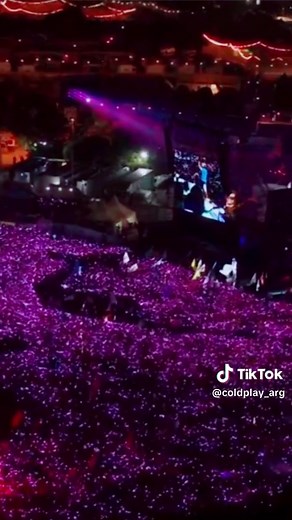 Coldplay Live Performance of 'A Sky Full of Stars' at Glastonbury 2024
