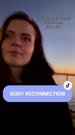 Ready to reconnect with your body? Link in bio for waitlist 🌸 . . #pelvicfloor #pelvicfloorhealth #pelvicfloordysfunction #endometriosis