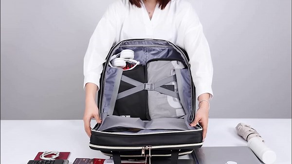 BAVERGE Rolling Laptop Bag Women with Spinner Wheels, Rolling 15.6” Computer Briefcase Overnight Duffle bag for Women Carry on Travel Work Business