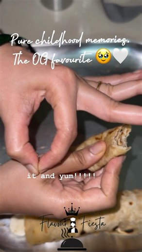 @flav.our_fiesta on Instagram: "Childhood favourites on a plate 🍽️❤️ 3 easy chapati hacks we all grew up eating 🍯 Comment your favourite ❤️ [ Chapati ChildhoodMemories EasyHacks ] #chapati #chapatiroll #easyrecipe #quickhacks #quickdinner #aareceipes #flavourfiesta"